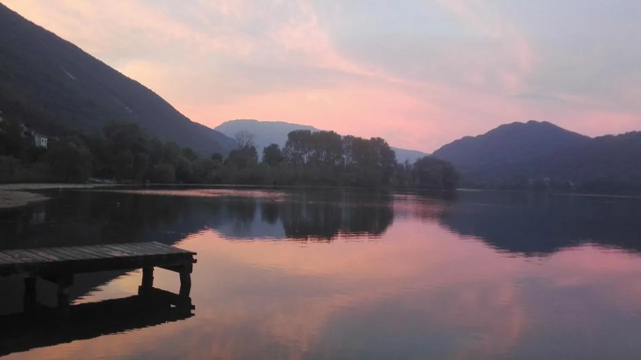 Σαλέ Al Lago Guest House Revine Lago