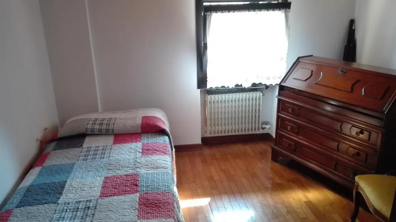 Al Lago Guest House Revine Lago 0*,  Italia