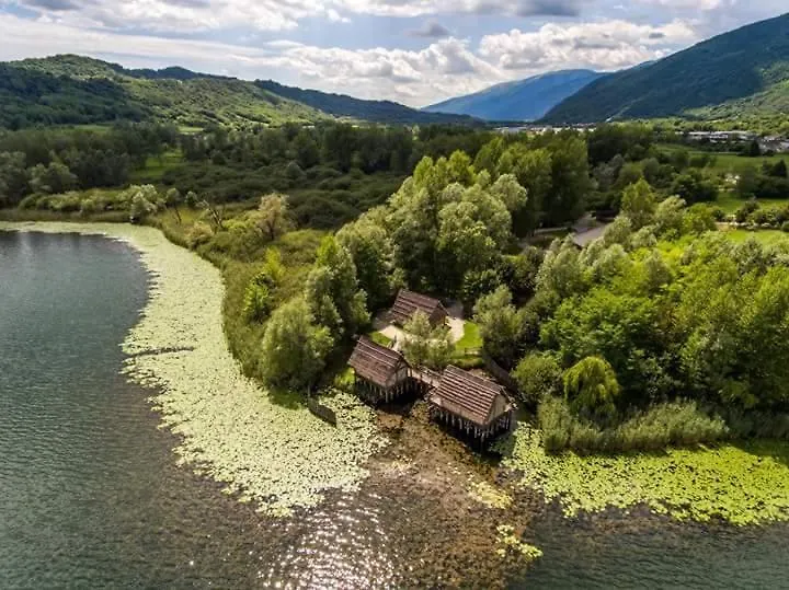 Al Lago Guest House Revine Lago 0*,